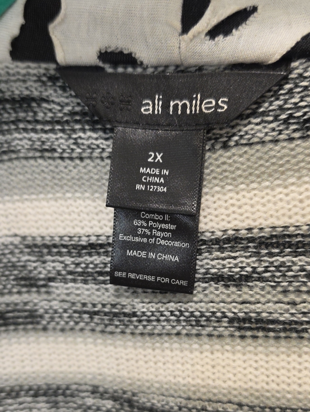 Ali Miles Black & White Floral Mixed Pattern Ruffle Front Cardigan Sweater 2x - Picture 2 of 4